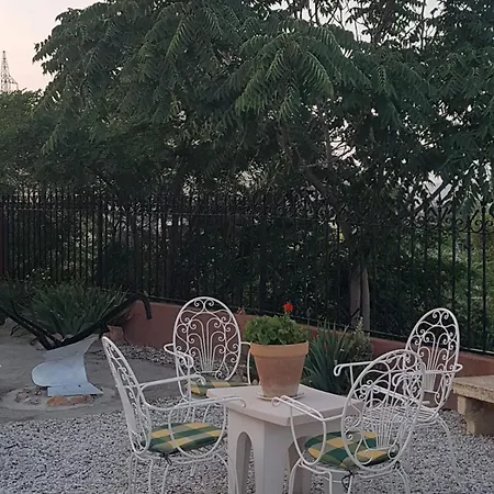 Casa Cueva Maite * Cortes de Baza